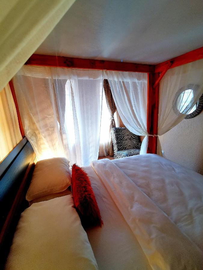 John And Noleen'S Place Марлот Парк Екстериор снимка